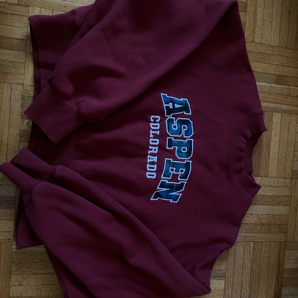 Forever 21 Sweaters - Forever 21 Burgundy Aspen Colorado Crew Neck Sweater